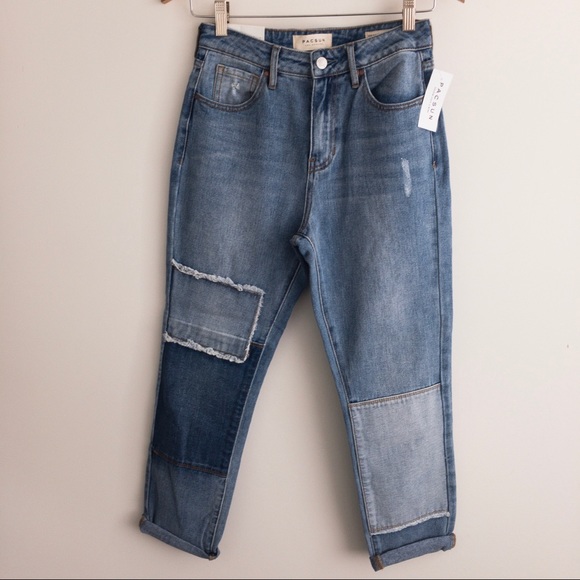PacSun • Mom Jeans - Picture 2 of 4